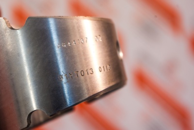 4944137 Втулка шатуна BUSHING